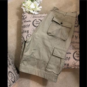 Levi Strauss Men's White Cargo Boat Style Shorts